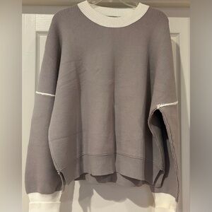 Women's Gray Sweater- nearly brand new (XL)